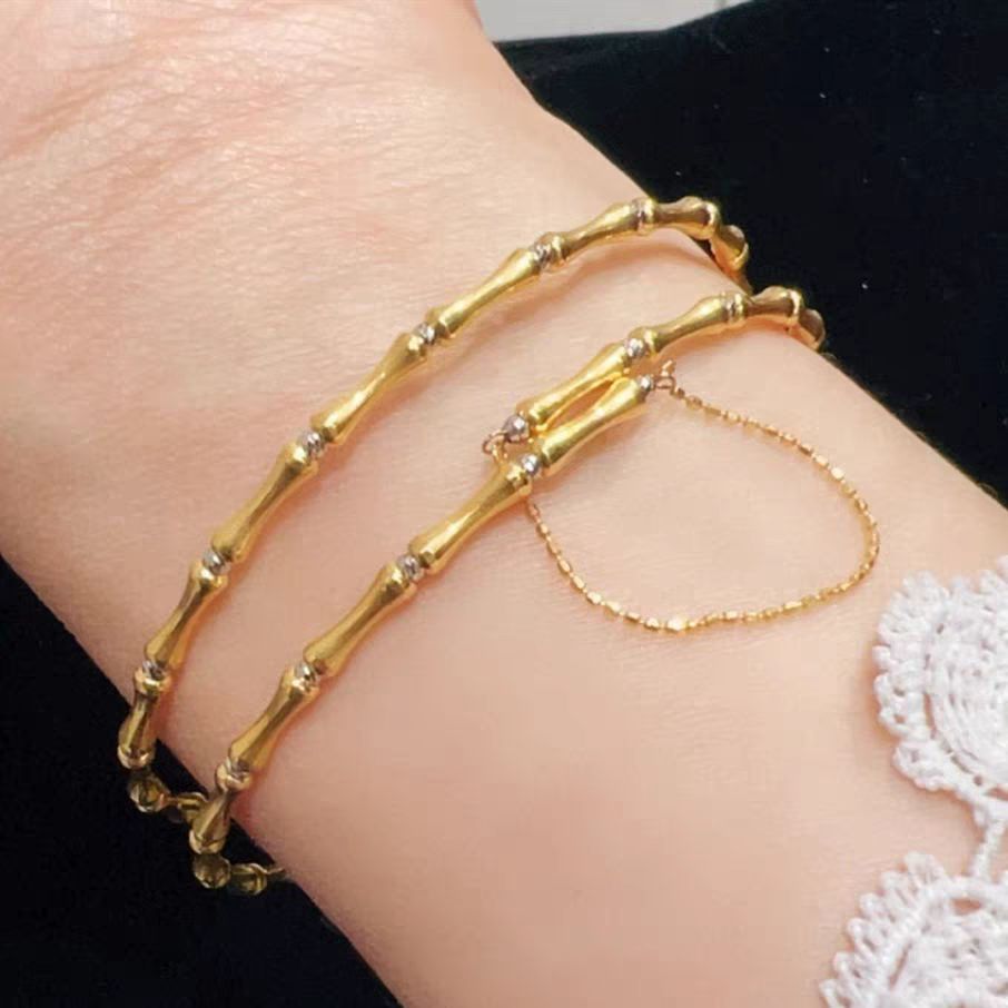 18K Gold Bamboo-Style Adjustable Bangle with White Gold Shimmer Accents