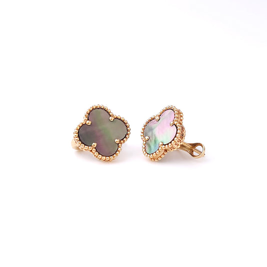 Grey Mother of Pearl Vintage Clover Earrings – Timeless Elegance in Every Detail