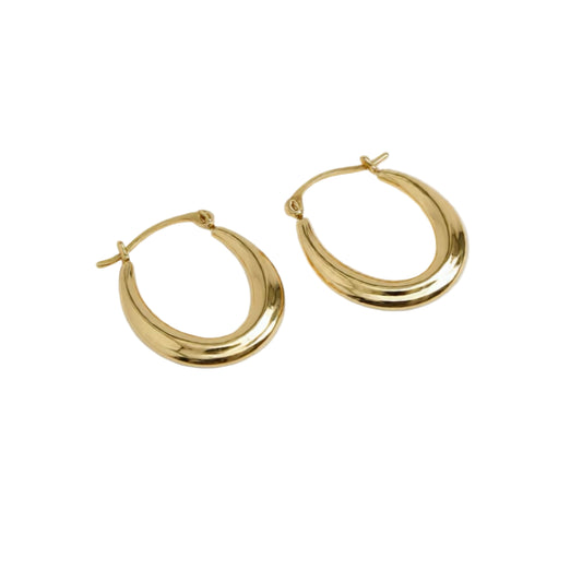9K Gold oval shaped Hoop Earrings